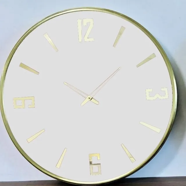 Mansion Atmosphere Gold Frame 4Digit - Wallclock - Glasscover - White Wit
