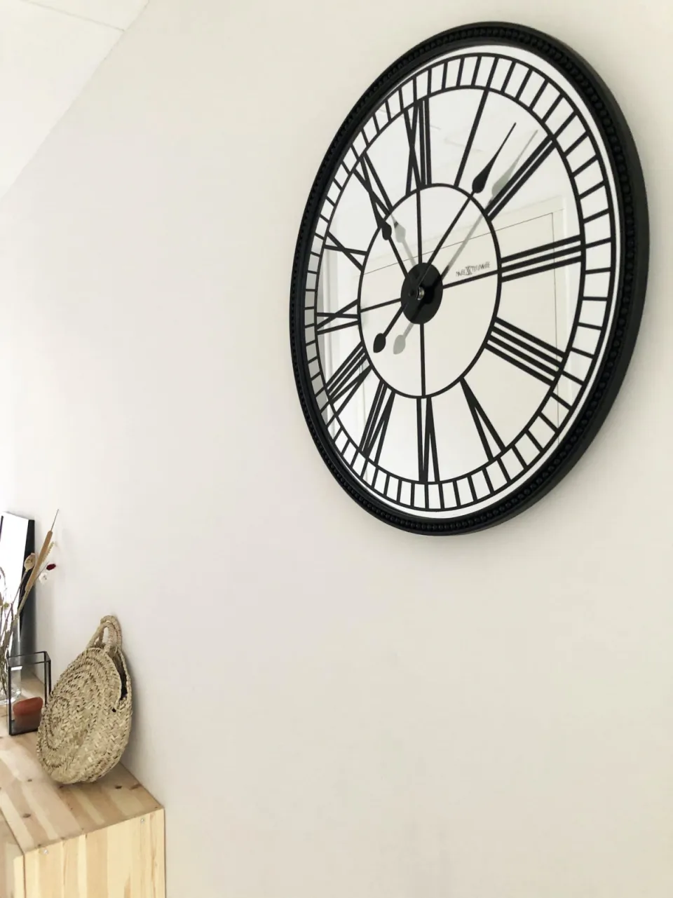 Nextime Wandklok - 56 cm - Spiegel - 'Cleopatra-spiegel' zwart, foto 4