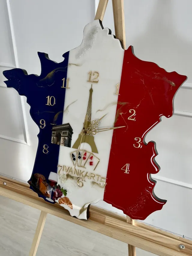 IVANKART Wandklok Frankrijk - Epoxyhars - Stil Uurwerk - 60 x 60 cm - IVANKART Blauw