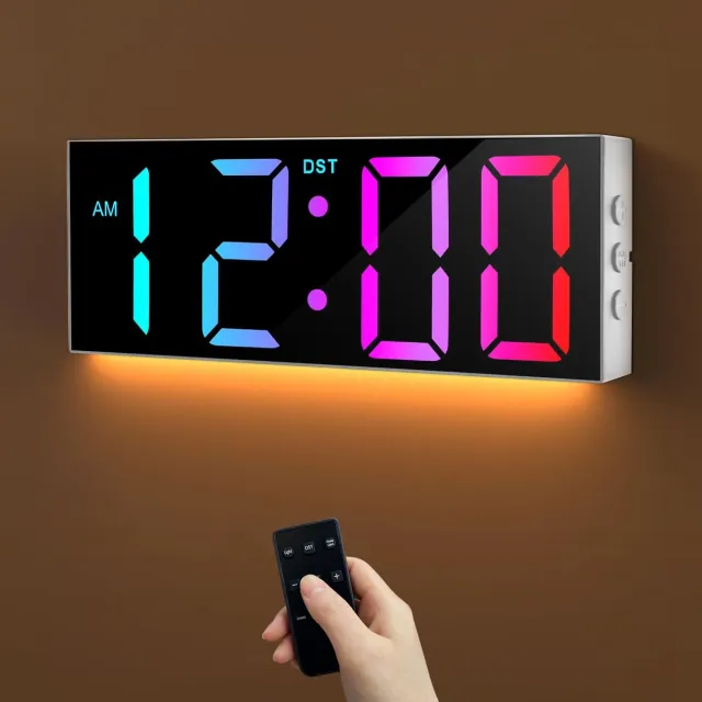 ‎HAITANG HAITANG Digitale Wandklok - 12" Grote Digitale Wandklok met RGB-kleur, Automatische Helderheidsdimmer, Nachtlampjes, 24/12-uurs LED Wandklok voor Bureau, Slaapkamer, Kantoor en Woonkamer Zwart