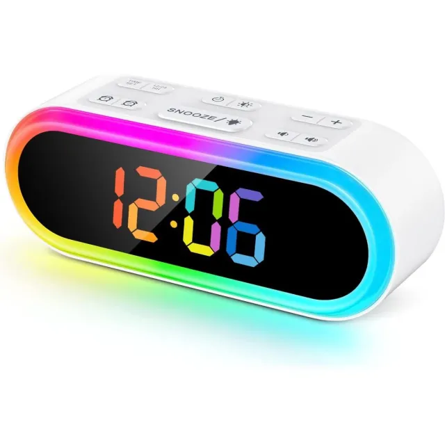 Ayangoods Digitale Wekker voor Volwassenen met Nachtmodus en Wekgeluiden - Stijlvol Nachtkastje-accessoire met Subtiel Nachtlampje - Moderne Slaapkamer Wekker met Aangename Startgeluiden - Duurzaam en Energiezuinig - 38W x 51H mm regenboog