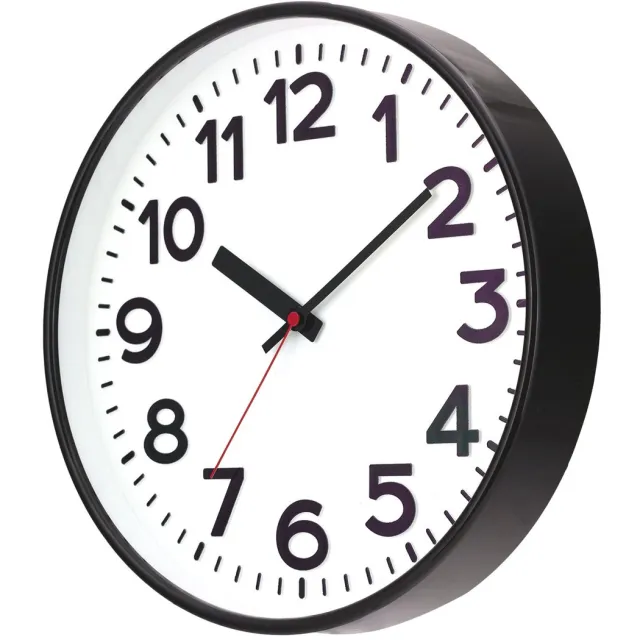 Selva quartz wandklok Kolbingen, witte wijzerplaat, zwarte Arabische cijfers, kastdiameter 30 cm Leer
