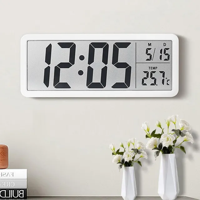 PZCC Digitale Wandklok - LCD Klok met Grote Cijfers - Digitale wandklok op batterijen met grote cijfers, temperatuur, 12/24-uursnotatie voor kantoor, woonkamer, slaapkamer, school - 20,2 x 8 x 2 cm - Wit