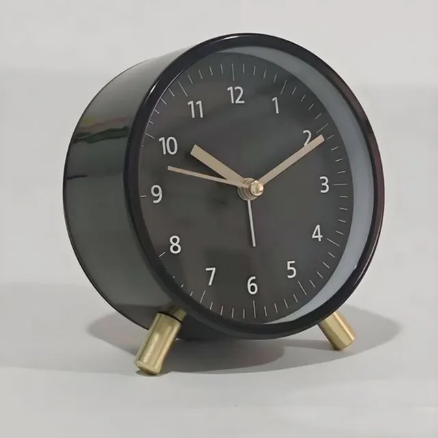 Mrilary Analoge wekker - Superstille, niet-tikkende kleine klok met nachtlampje - Werkt op batterijen, eenvoudig ontwerp - Eenvoudig in te stellen voor kantoor, slaapkamer, nachtkastje, bureau, kinderen, volwassenen -zwart