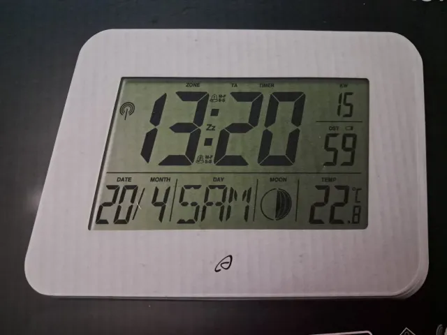 auriol Radio gestuurde lcd-klok - Nauwkeurige klok met automatische tijdsinstelling - ca. 22,9 x 16,2 x 2,1 cm - Wit