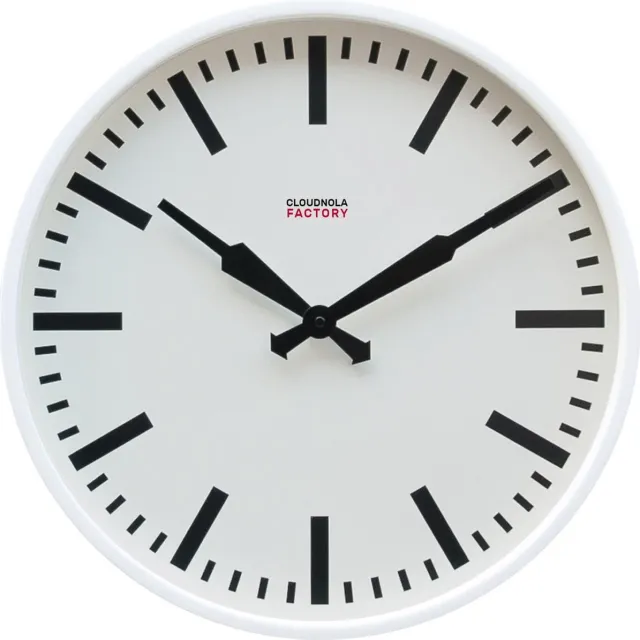 Cloudnola Fabriek Wit - Station Muur Klok - 45 cm – WandKlok - Artistiek Design