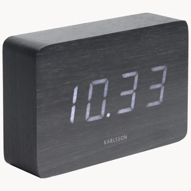 Karlsson LED wekker Square met USB-aansluiting Zwart