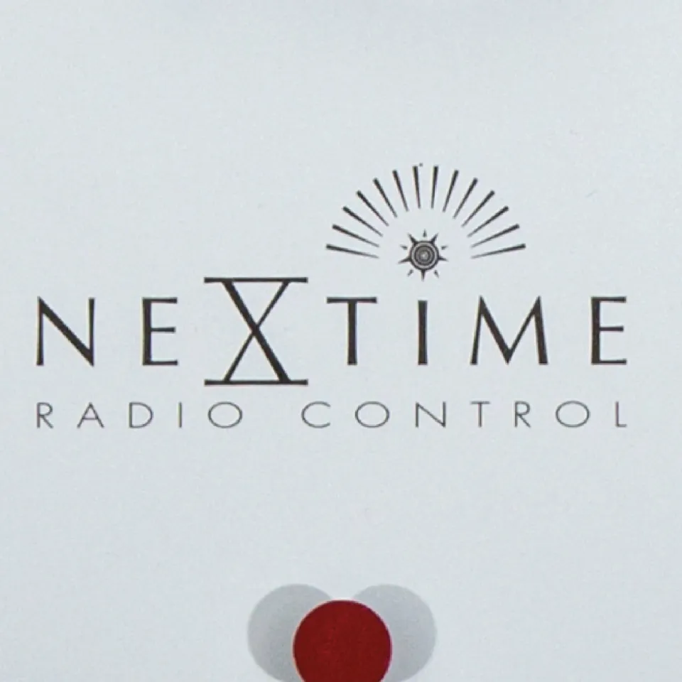 Nextime Wandklok - 35 cm - Aluminium - 'Station radiogestuurde (DCF) cijfers', foto 3