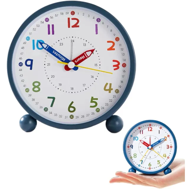 Flintry 4,5 Inch Ronde Wekker voor Kinderen - Educatieve Leerklok om Tijd te Leren, Kleurrijke Cijfers, Batterij‑gevoede Tafelwekker voor Slaapkamer en Bureau, Voor Jongens en Meisjes, Cadeau voor Schoolgaande Kinderen Donkerblauw