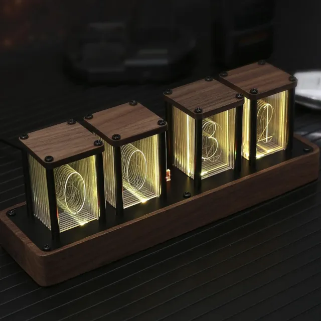 ClocTeck Nixie Stijl Digitale Wekker - Retro LED Klok Met 12 En 24 Uurs Weergave - Alarmfunctie - Netwerk Koppeling - Decoratieve Tafelklok Voor Bureau En Slaapkamer BRUIN