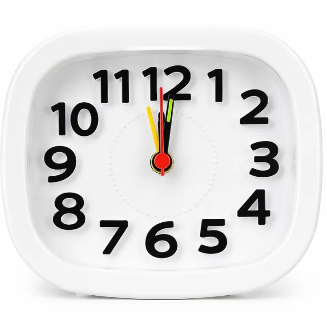 Lexum Analoge Wekker – Compacte Decoratieve Tafelwekker – Instelbaar Alarm – Klassiek Tikkend Geluid – Duidelijke Grote Cijfers – Batterij Inbegrepen – Rechthoek – Wit