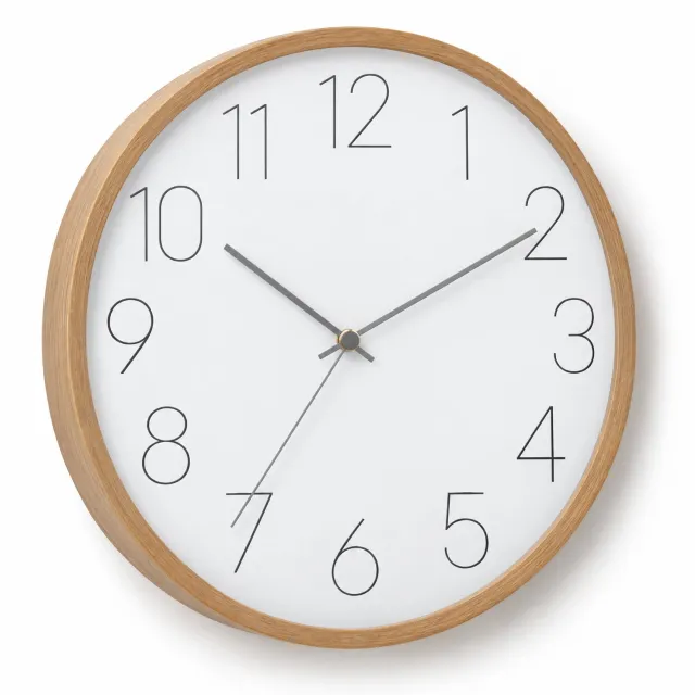 Cheqo Wandklok 30 cm Wit - Muurklok met Houtlook Rand - Keukenklok - Ronde Klok voor Woonkamer en Werkkamer - Analoge Klok met Secondewijzer - Scandinavisch Design - Wanddecoratie - Kantoorklok - Arabische Cijfers - Minimalistisch