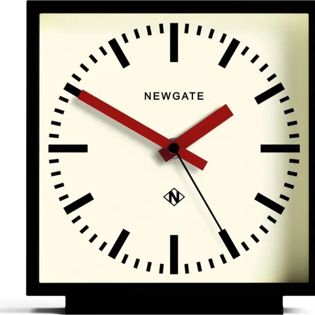 Newgate Amp Railway - Staande klok - Zwart met rode wijzers Rood