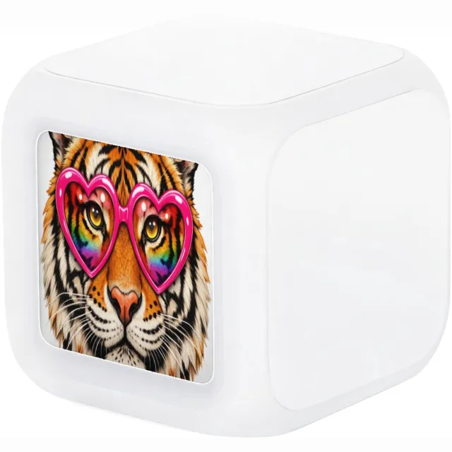 Mr Cadeautjes Digitale wekker - design Een expressief dierengezicht met een speelse, zelfverzekerde | cadeau Wit