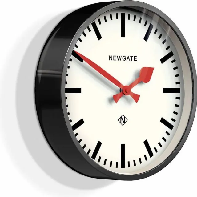 Newgate Luggage - Wandklok - Zwart